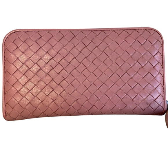 Authentic Bottega Veneta Intrecciato Leather Zip-Around Long Wallet - Pink Mauve - Picture 2 of 15